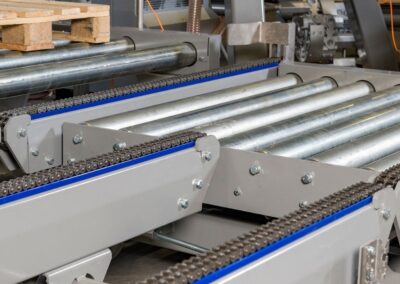 Haakse overzetter voor rollenbanen en kettingbanen